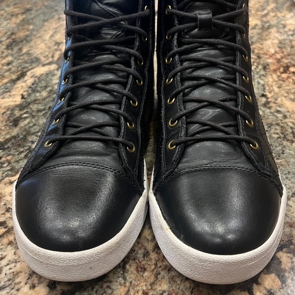 Diesel Diamond  High Top Black Leather Quilted Sneakers SZ 11 main image 11